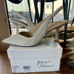 Betsey Johnson Clark Ivory Pearl Embellished Women's Heels